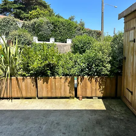 Parlementia Surf アパート *